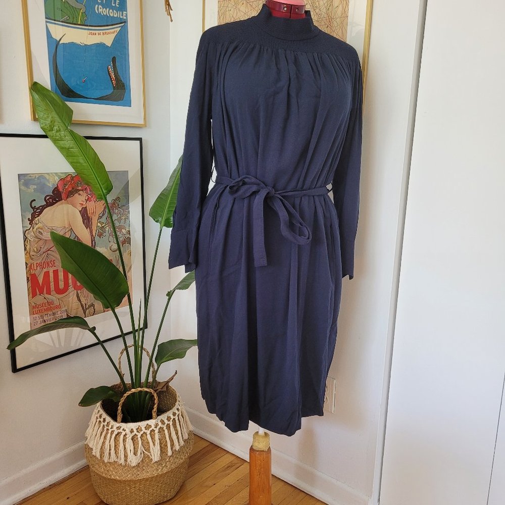 UNIQLO Women’s L Midi Belted Dress with Smocked Collar